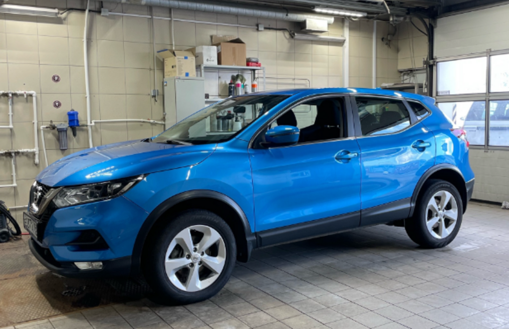Nissan Qashqai. 2.0, Вариатор, 2019 г. Бензин. Светло - голубой | Диагностика в СПб