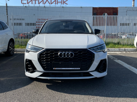 Audi Q3, 2021 г. 2.0 TFSI, Робот (S-tronic), Передний привод | Диагностика в СПб